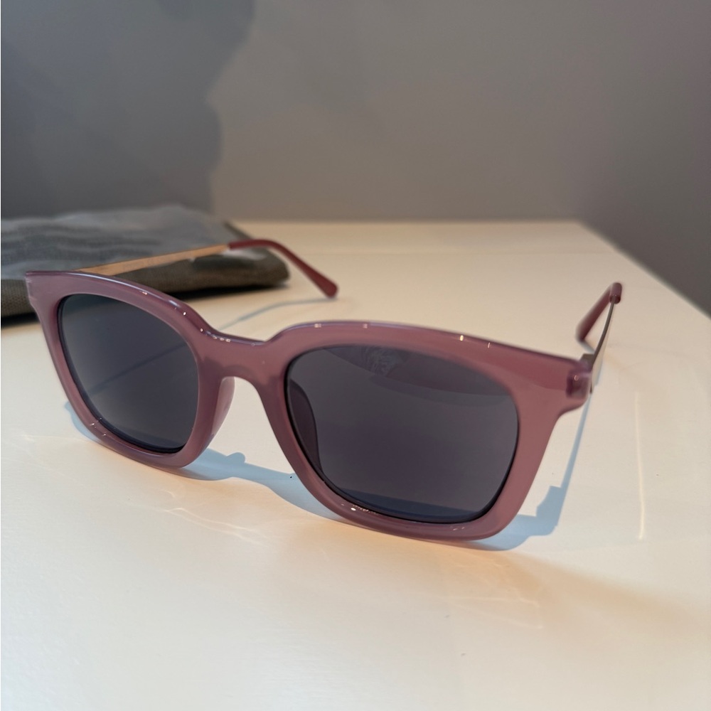 Peepers Purple/Gold Reading Sunglasses +1.50